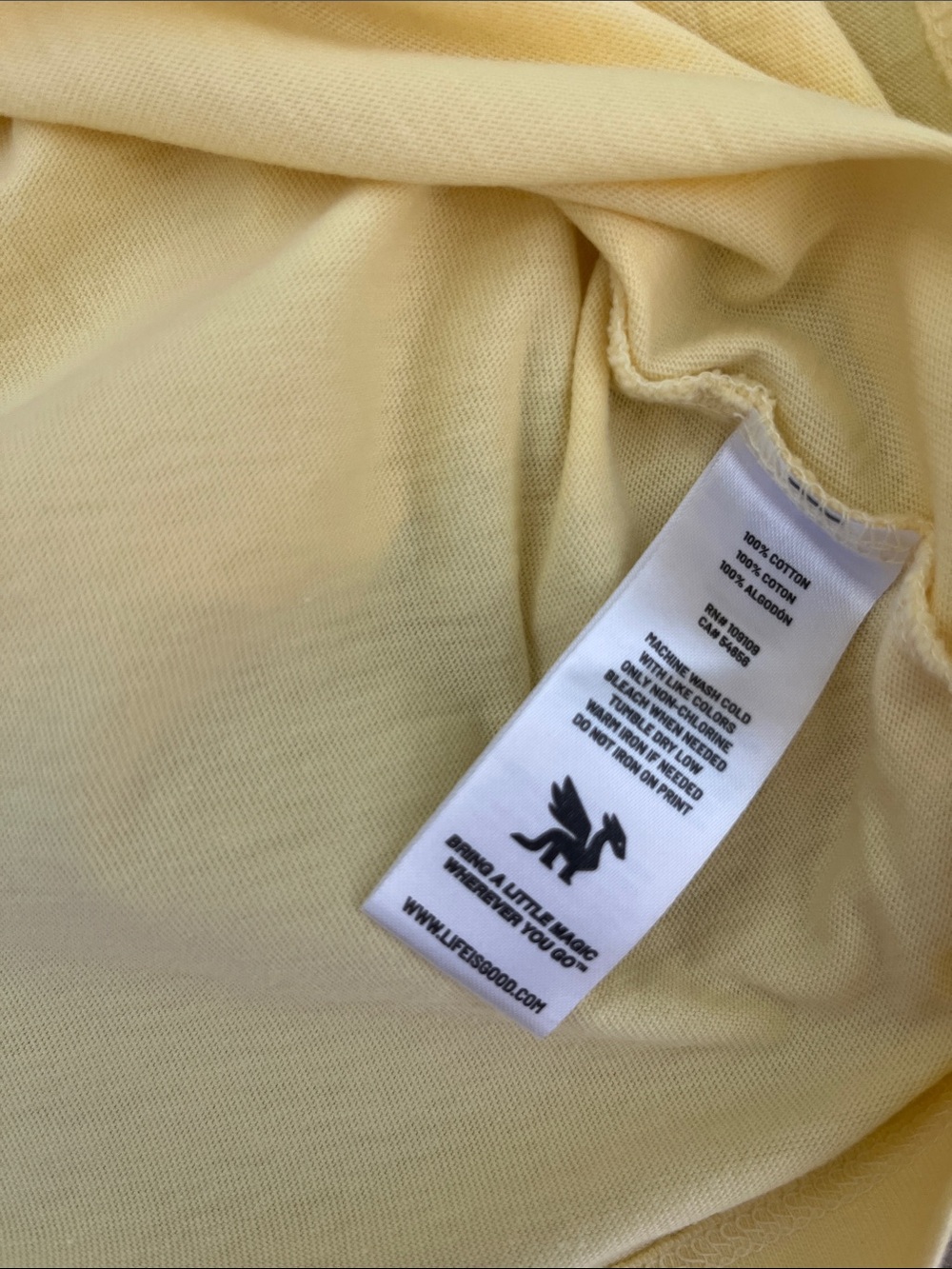 Life Is Good Pale Yellow Sunset Beach Graphic Tee - Picture 8 of 8